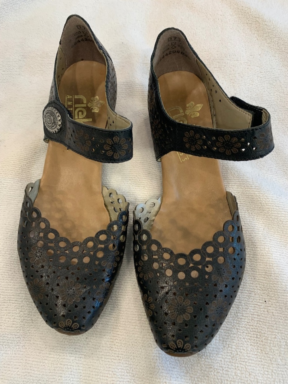 Rieker Antistress Leather Mary Jane Shoes EU 37 Black Floral Cutout Comfort Heel